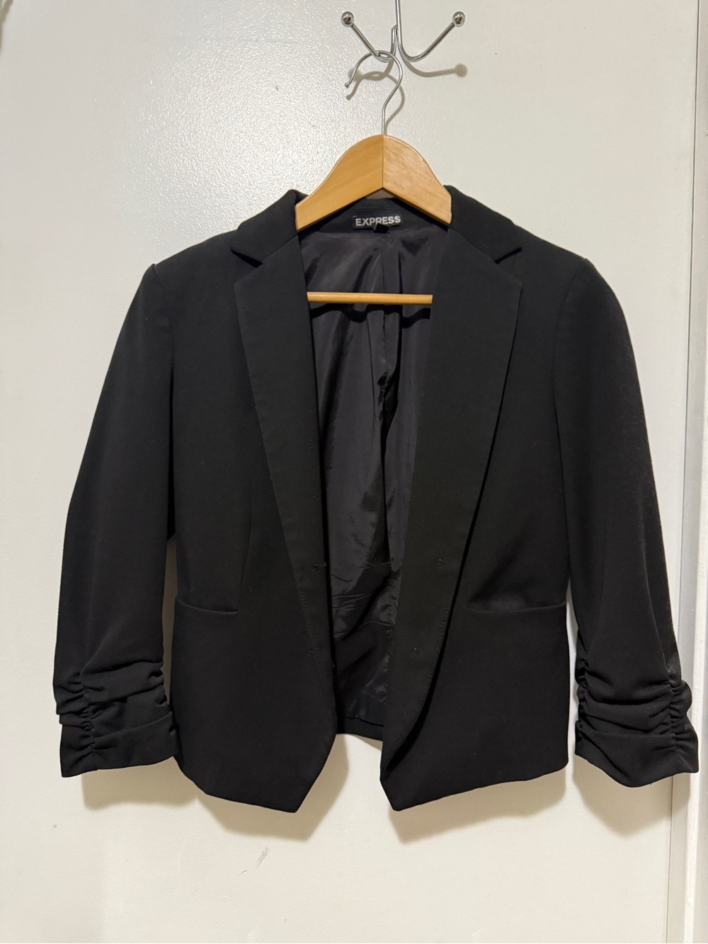 Express Black Women's Ruched Sleeve Blazer
